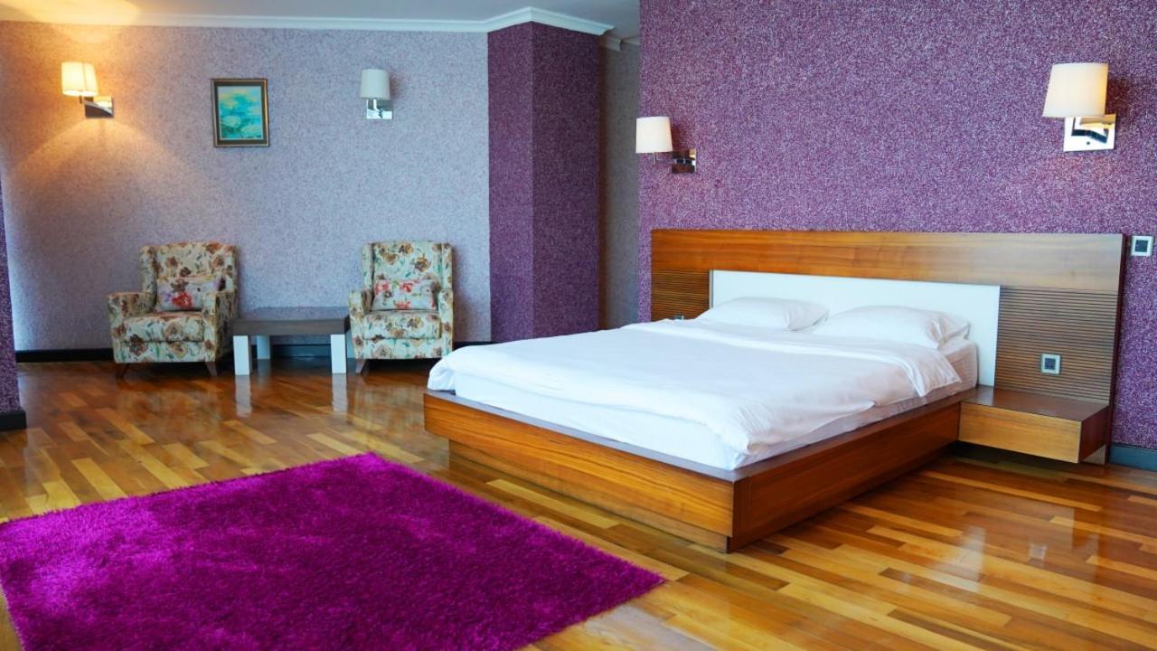 Agsaray Deluxe Hotel & Spa Mingachevir Exterior foto