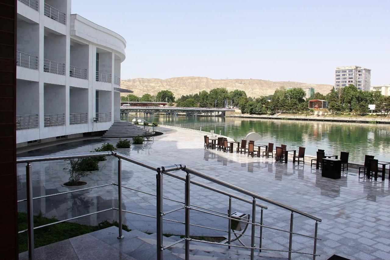 Agsaray Deluxe Hotel & Spa Mingachevir Exterior foto
